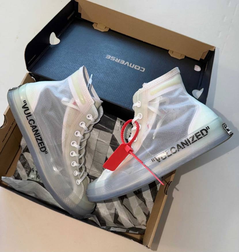 THETENの10番目に発売されたOFF-WHITE VIRGIL ABLOH 