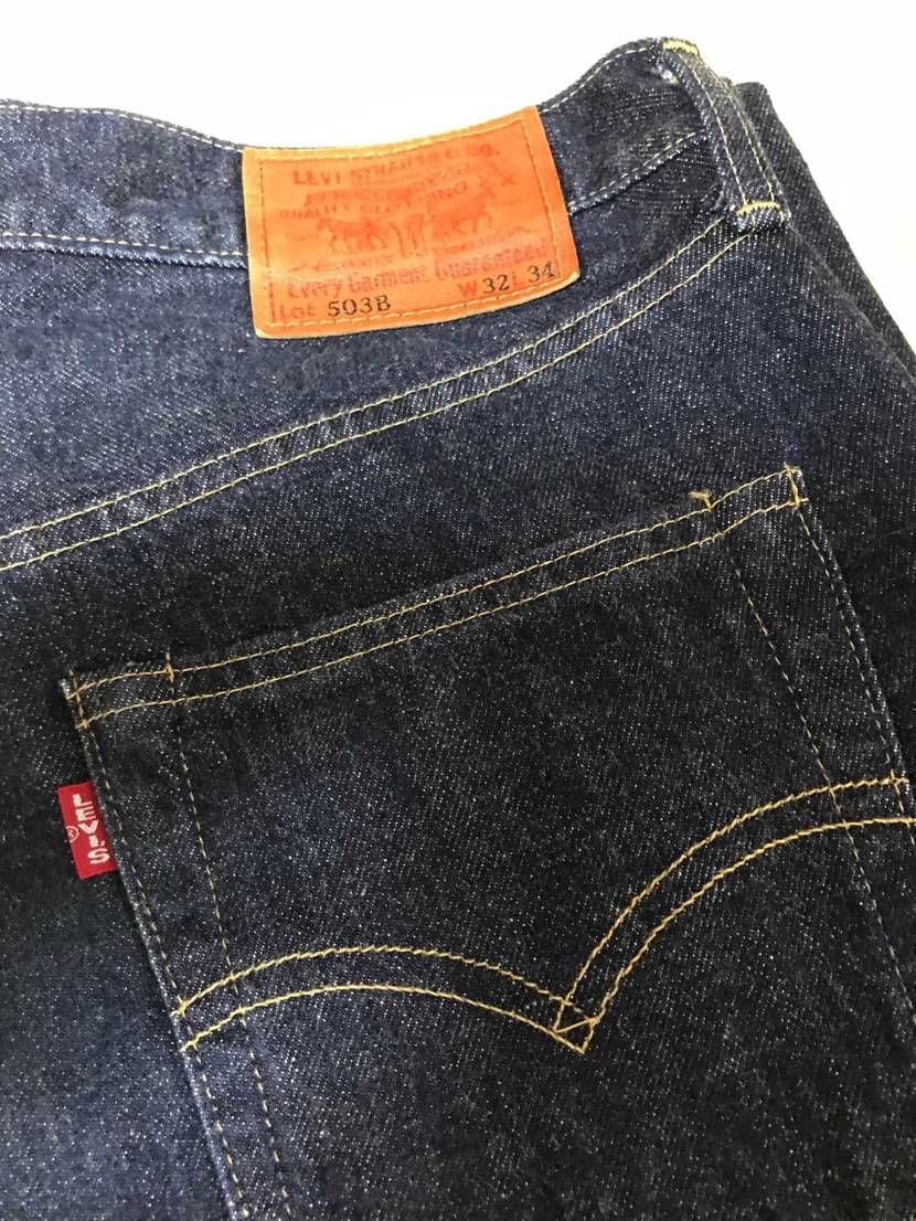 😅スニーカーではないですが、何年か振りにデニムを購入しました‼️
🤔どんなスニ