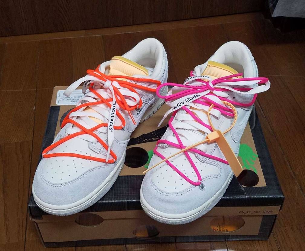 シューレースどっちにしようか……(*_*)
オレンジありですかね？💡