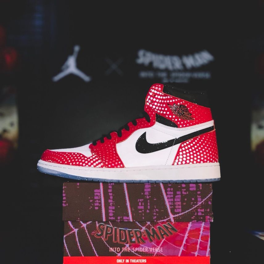 当たれーーーー❗️
#air jordan1 origin#spider