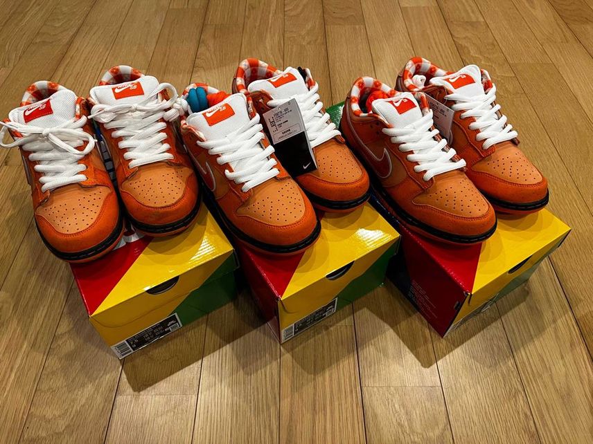 スニダンで2足購入して、3足になりました。
全然我慢出来ませんでした。