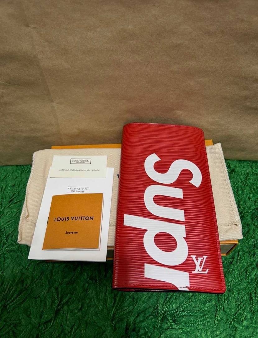 supreme louis vuitton 長財布 中古欄出品中