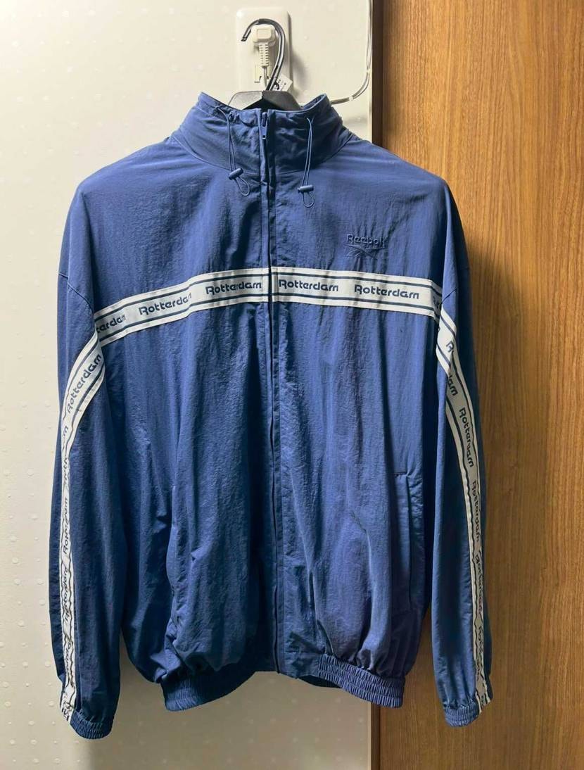 vetements好きな方、中古欄に出品中です！