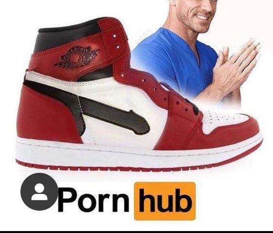 これなんてスニーカーかわかりますか？