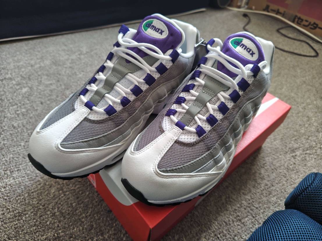 昨日出張のため、今日受け取りました。
来月転勤で引っ越しなのに、荷物増やしてし