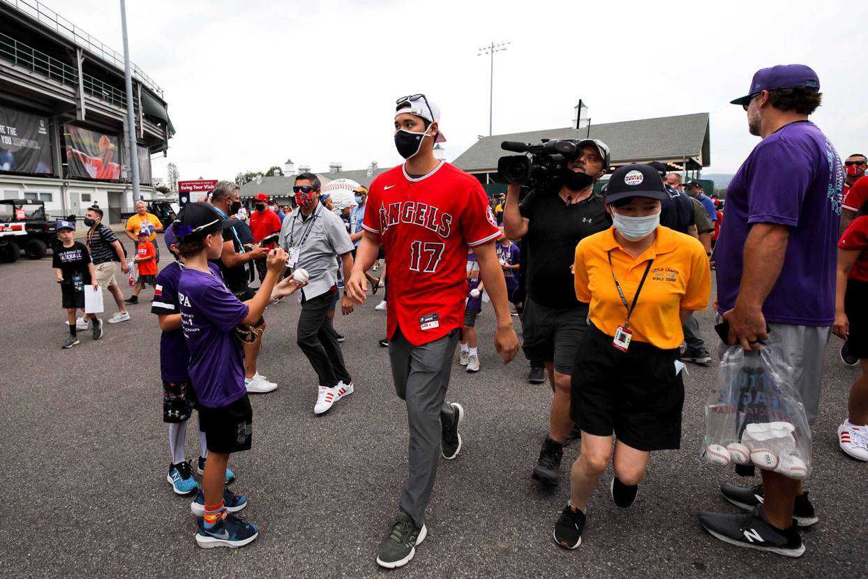 大谷サンが最近よく履いてるスニーカーいいなと思って調べたら、やはり売り切れてた。