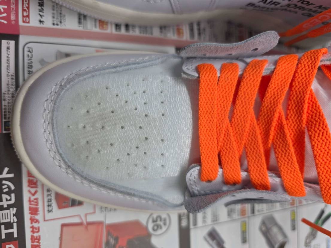 スニーカー集め初めて、初抽選で当たったVAA AJ1。今日勇