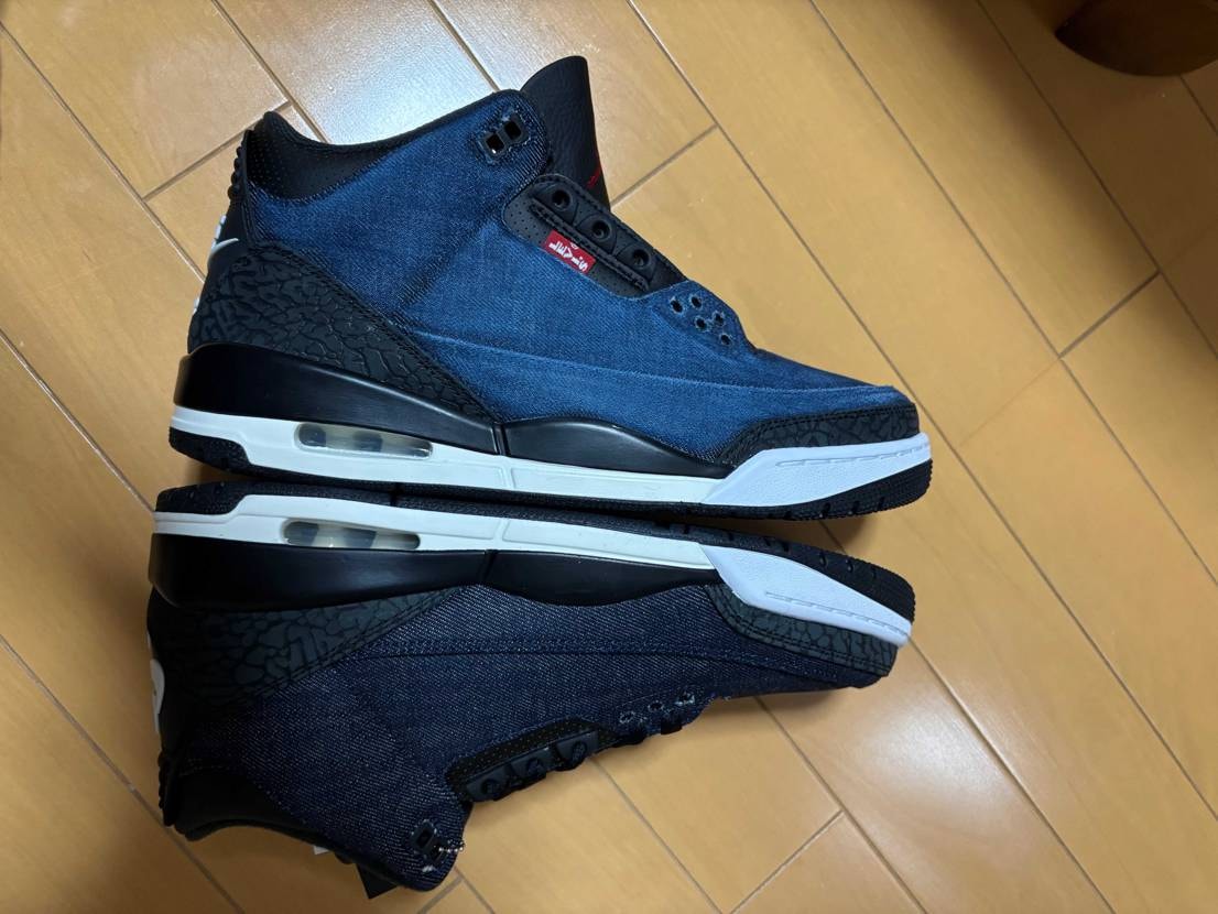 片足だけ色落とした！
個人的には良い感じだと思います😤
後で片方もやります😅