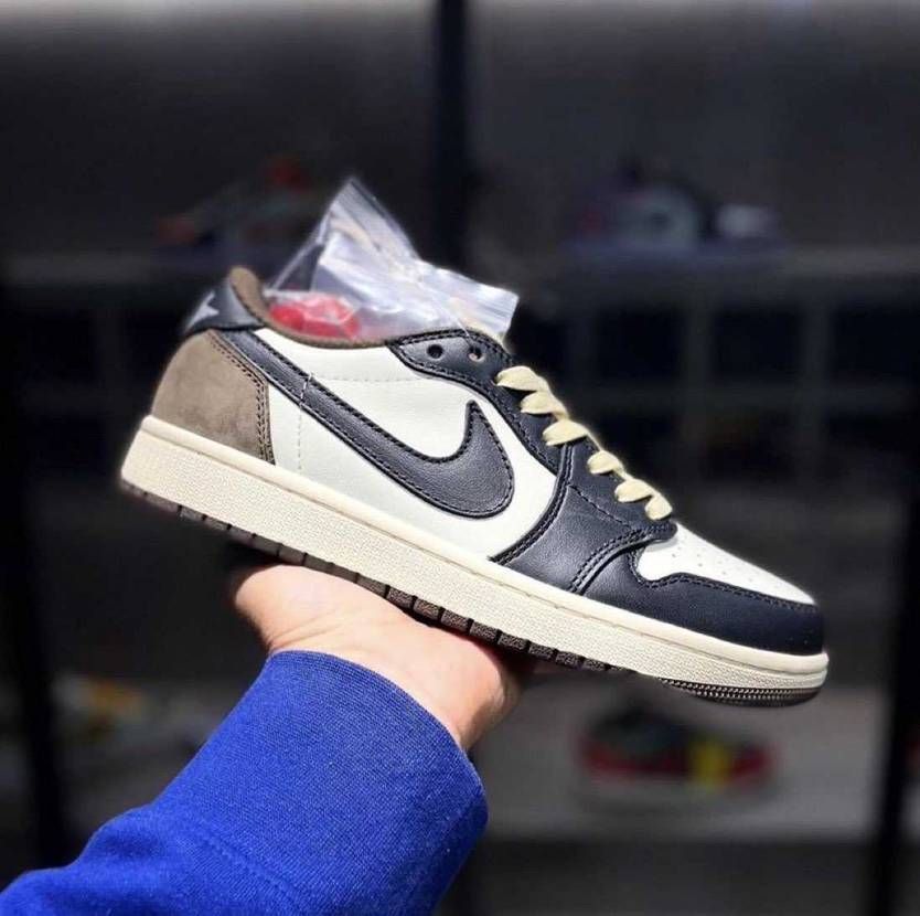 Air Jordan 1 low OG "モカ"が出たら買う?買わない?