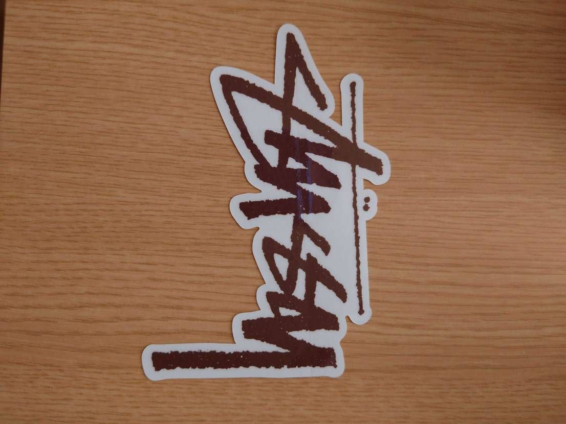 STUSSYオンラインストアより、久々にGET。
遅れてポ