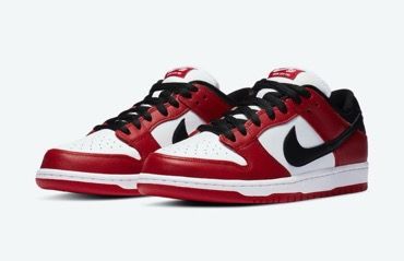 NIKE SB DUNK Chicago 春に再販決まったらしいですね!
革質