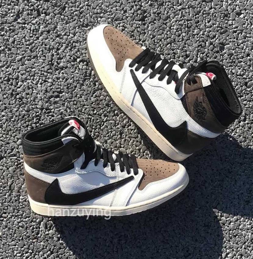 Travis Scott JORDAN 1 
High R