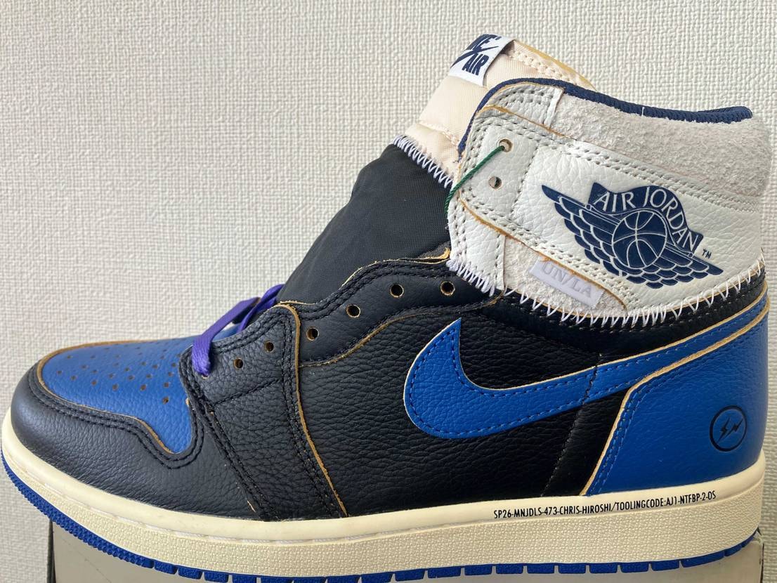 無事に到着でございます🤩
多少ボックスに損傷はありましたが