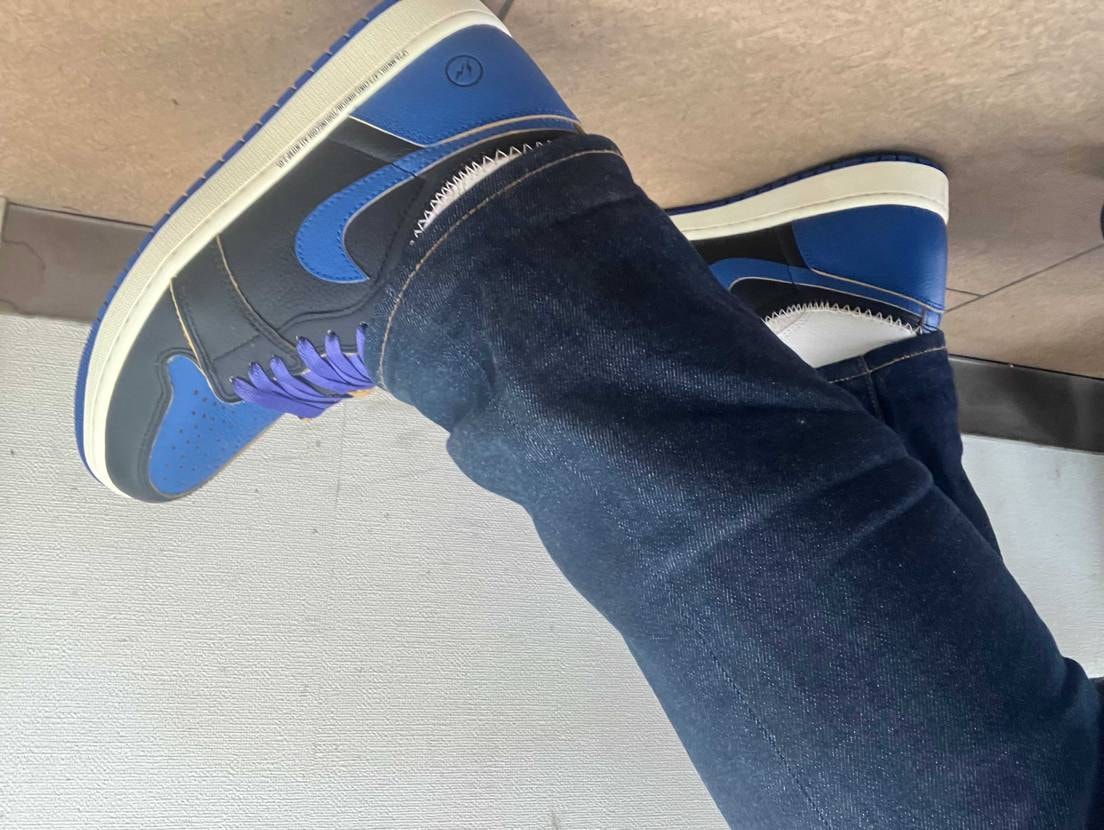 無事に到着でございます🤩
多少ボックスに損傷はありましたが