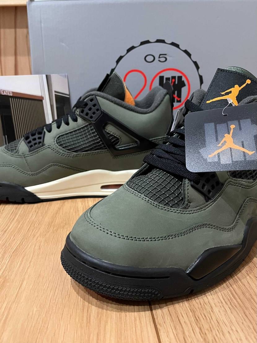 真夜中ほろ酔い開封の儀👟
ばりかっけぇ
85ブレッドに続きとてもテンションの