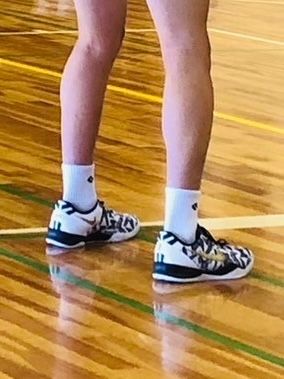 次男坊(中学3年生)の試合でした^_^
いいプレイもあれば失敗することもありま