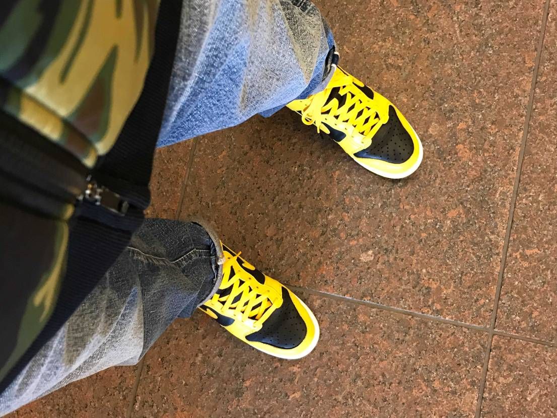 今日はバーシティマイズを履いて温泉旅。
後でフグも食べるんで期待大！