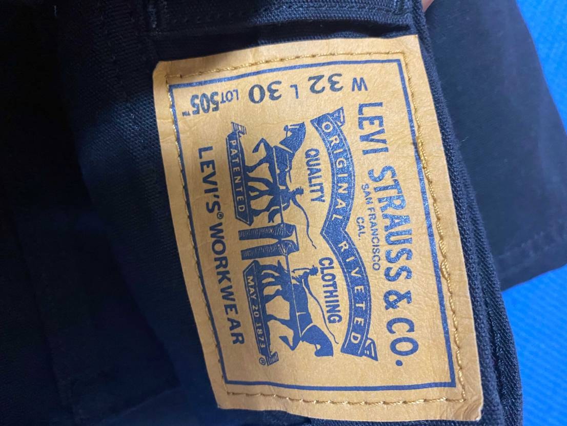 これと全く同じものを探しています
名前わかる方教えて欲しい