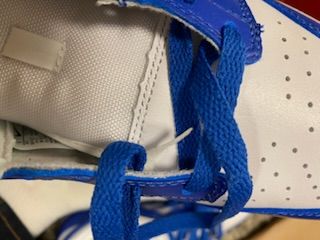 dunk届いたから紐通し直してたら、、、
一応変わらずNIKEクオリティなのね