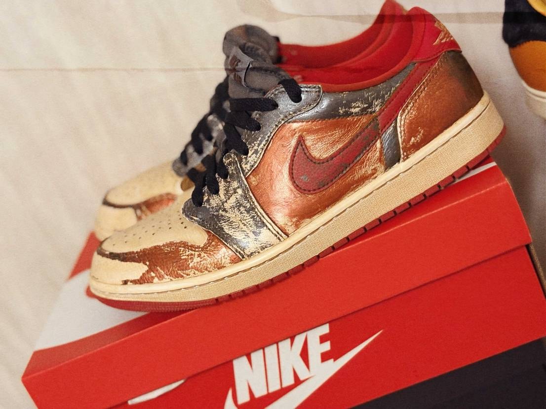 古いや汚いの果てに何が見えるのか気になりはじめました。
より世紀末感を出すには