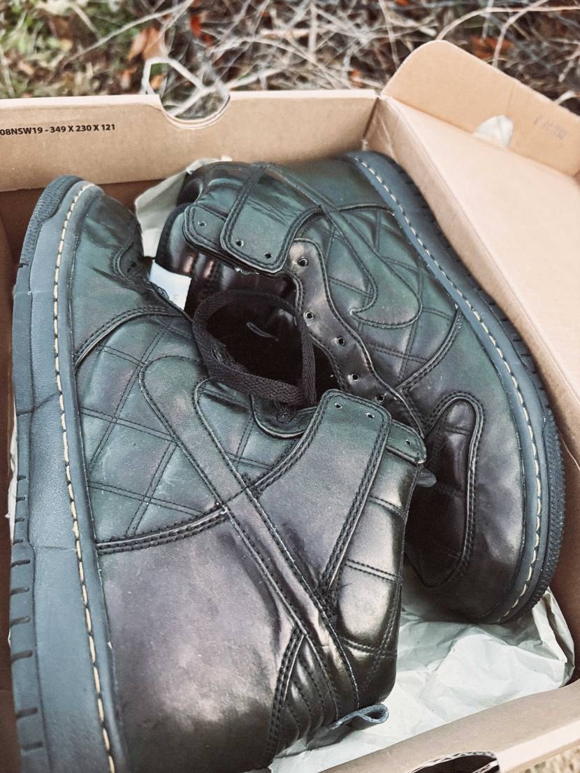 John Geiger GF-01
と
裂傷を直してもら