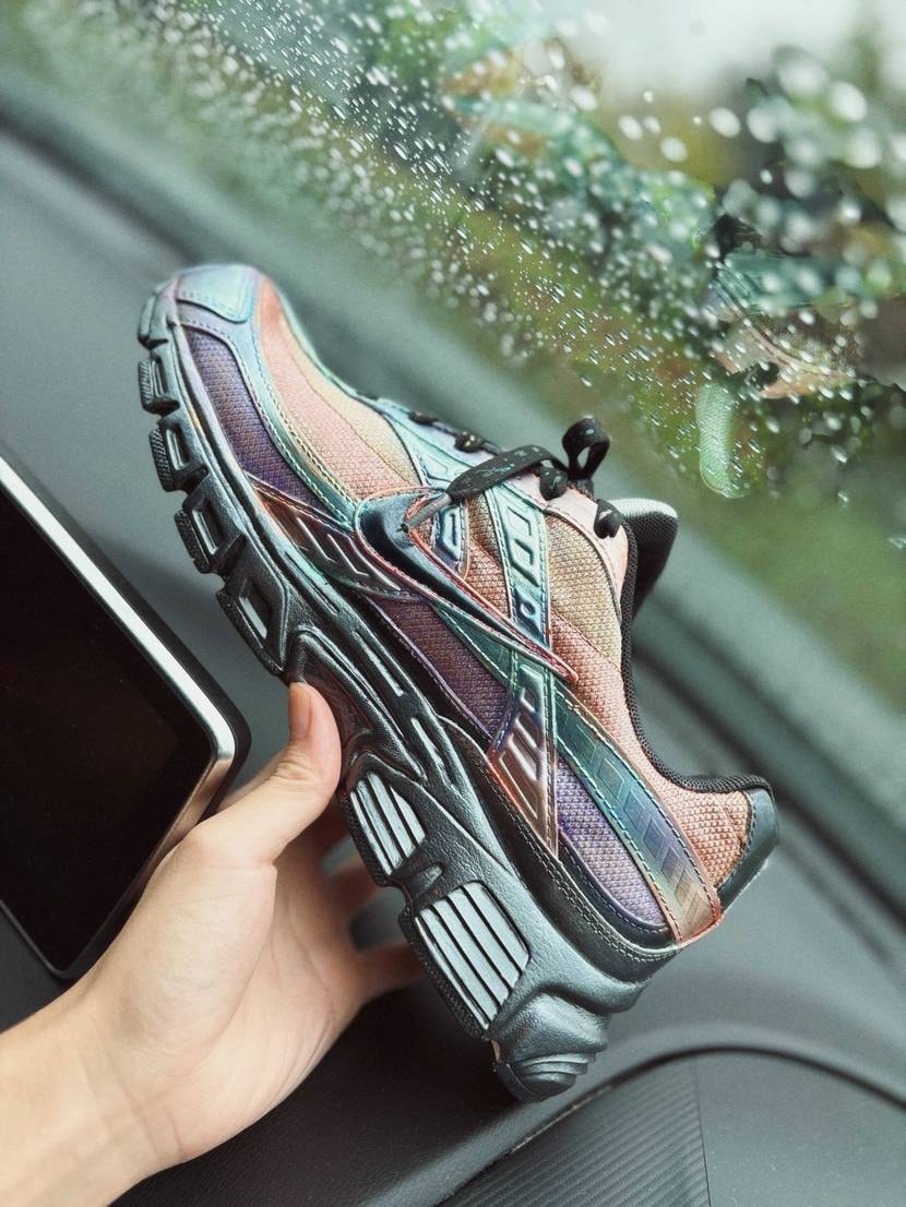 nike initiator