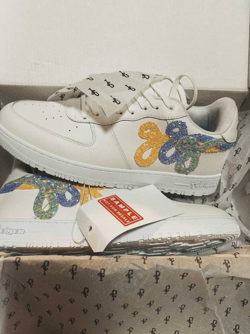 John Geiger gf-01 Gs us12 sample
初めてサンプ