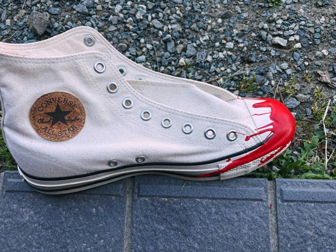 テストでやってみましたが普通に剥がれます。なにかしらの工夫が凝らされてるのでしょ