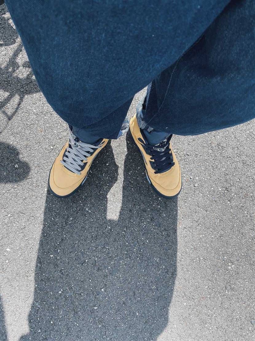 早速、ミシガン下ろしました！
デカデニムパンツと合わせてま