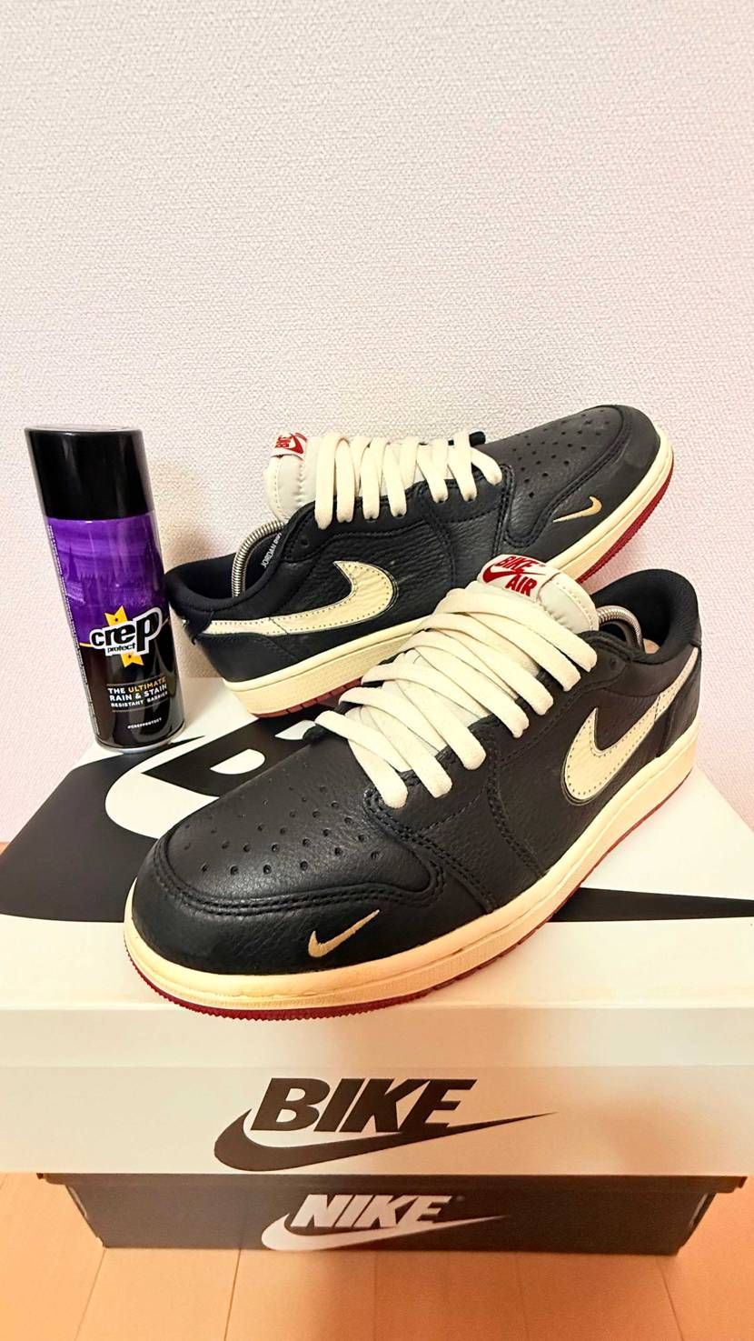Nigel Sylvester
×
Nike Air