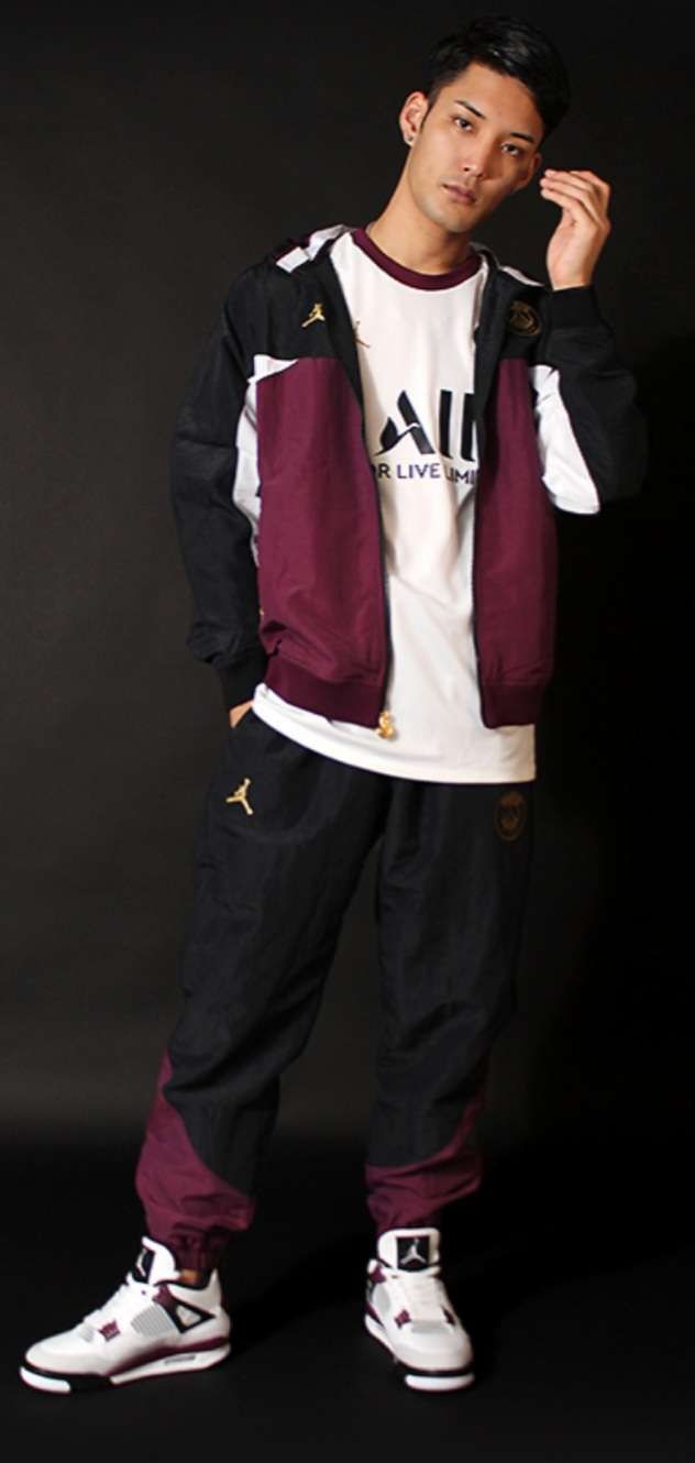 値引きする JORDAN × PSG ジョーダン パリサンジェルマン パーカー