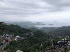 山山山