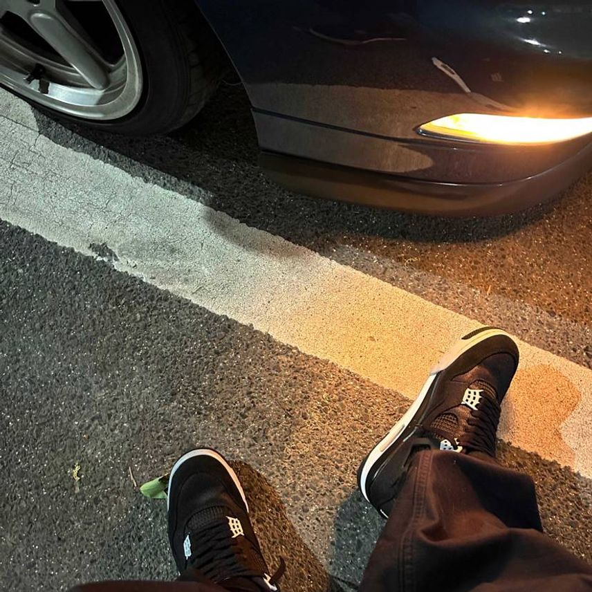久々に一人ドライブ🚗💨
幅広な自分の足には全然合わないAJ4の中でも比較的