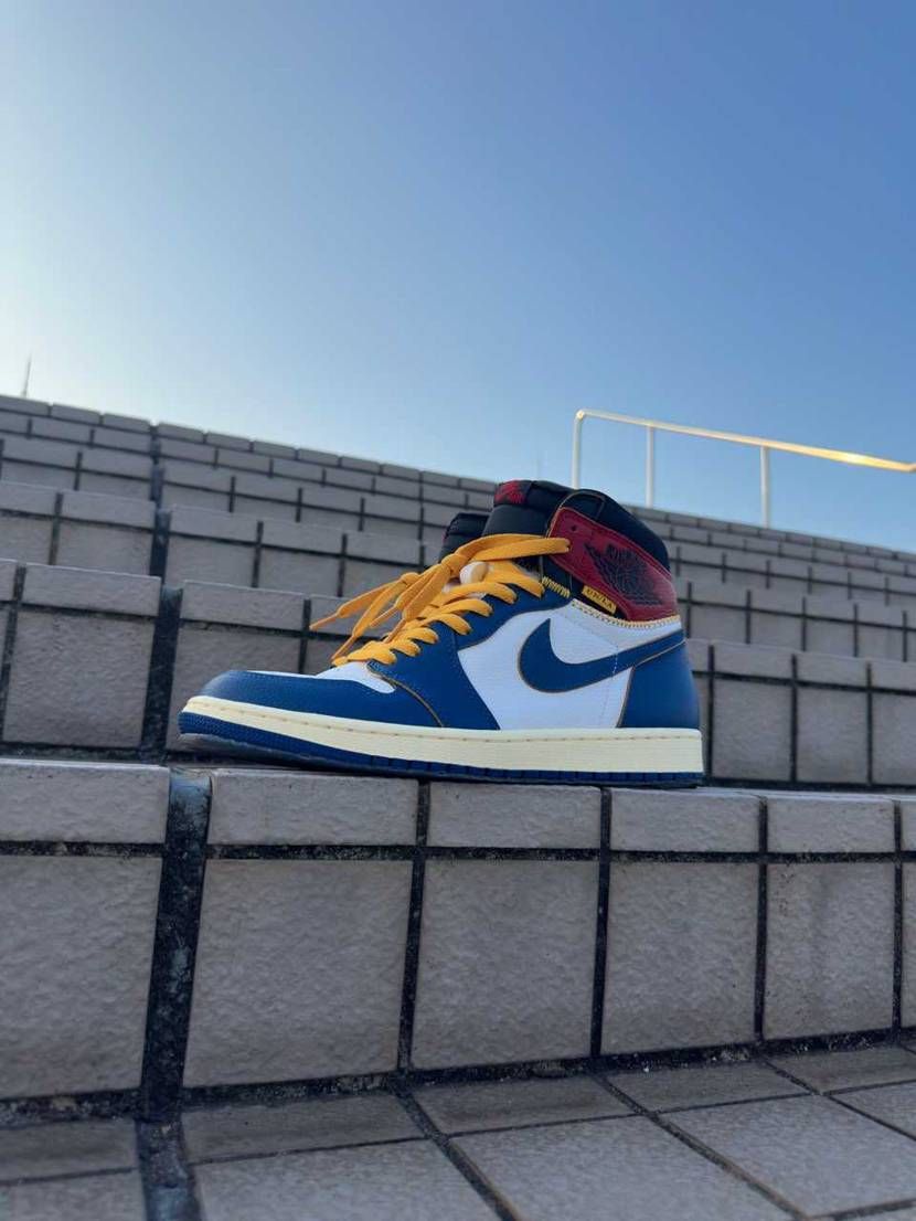 💙❤️💛