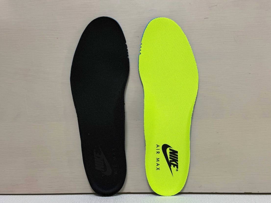 ウィメンズのイエグラが届きましたー！！
ハーフあげて申し込