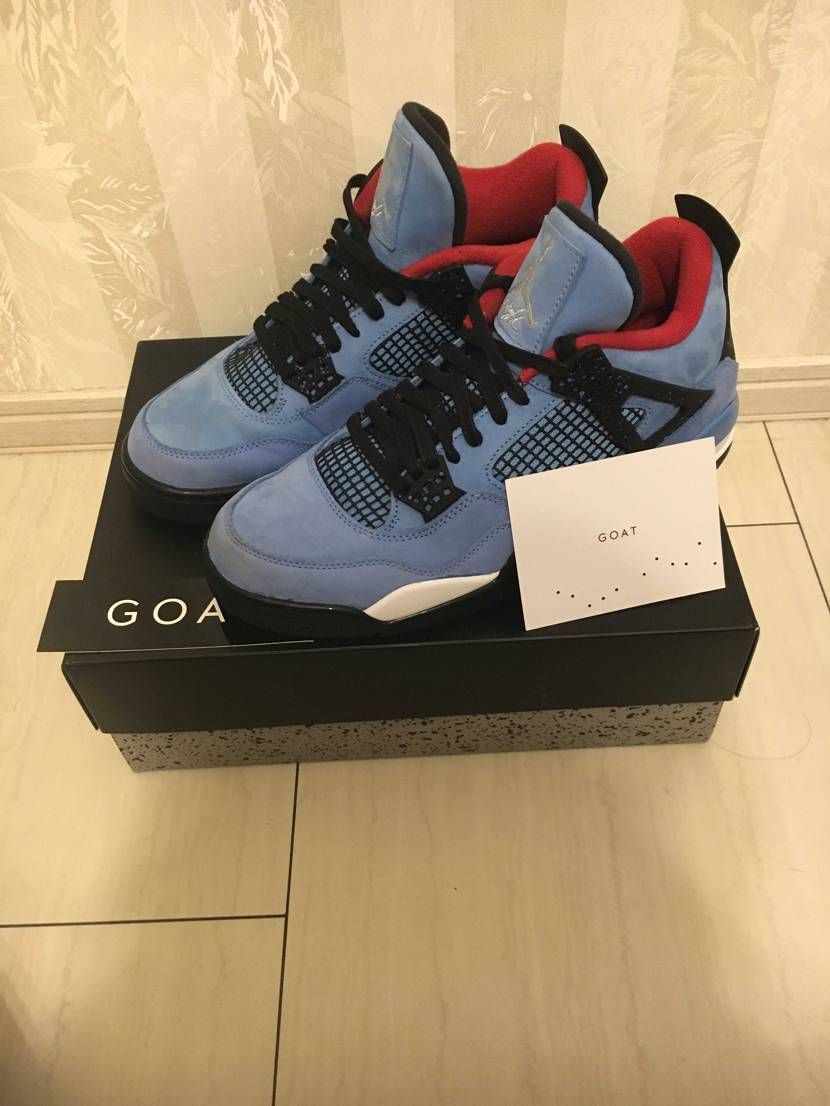 初GOAT(*･ω･)*_ _)ﾍﾟｺﾘ
なんですけど、関税かからなかったんで