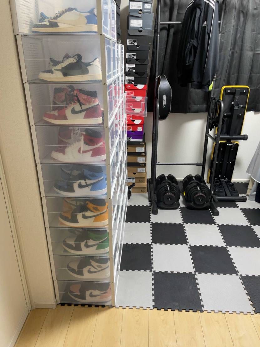 趣味部屋
スニーカー👟
筋トレ💪
ファッション🕶️

この部屋が癒しの