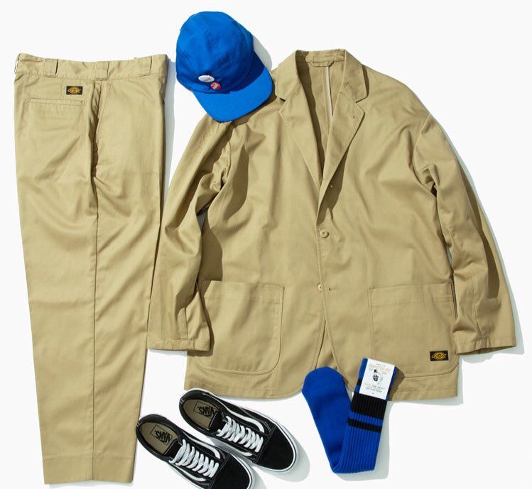 アパレルやけど当たったー(๑>◡<๑)
Sでいけますよーに🥺