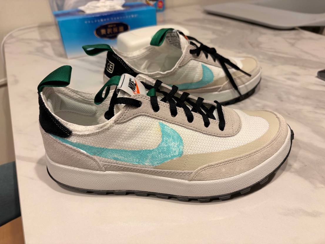 素人ながら夜な夜な塗りました
ソールはこの後にビンテージ風に着色します