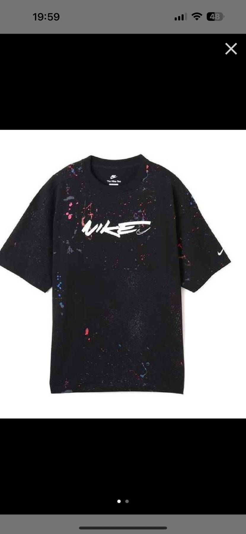すみません💦教えてください💦
このNIKEとフューチュラのTシャツの黒って昨日