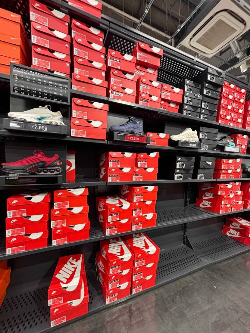 30%セールも終わってしまい期待せずに久しぶりにアウトレット