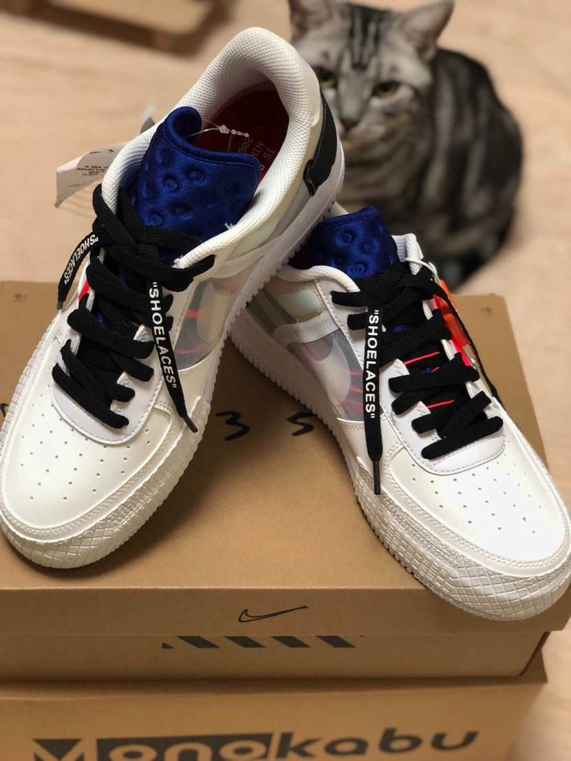 今日夜モノカブから届いたので
何種類かあるシューレースで
遊んでたのですが、