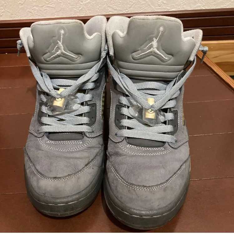 このaj5のつま先の傷はどーやったら無くなりますか？
生地はヌバックです。
