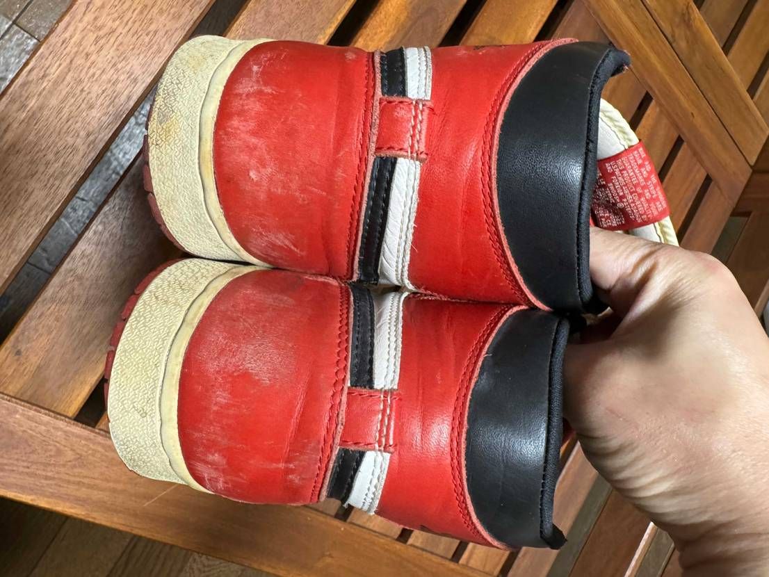 かなり良い見た目の個体があったので、思わず買ってしまいました。
ソールを補修す