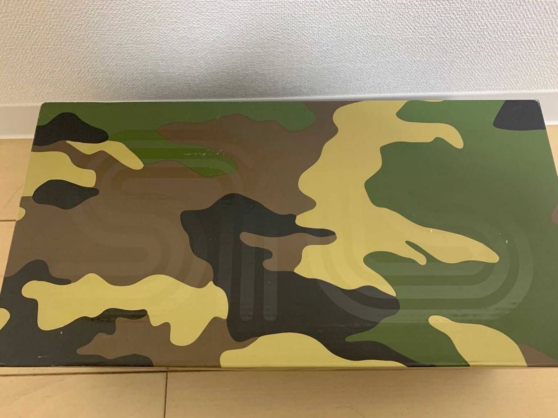 🦆柄のOne Star。黒以外はスエードで色味も落ち着いてる