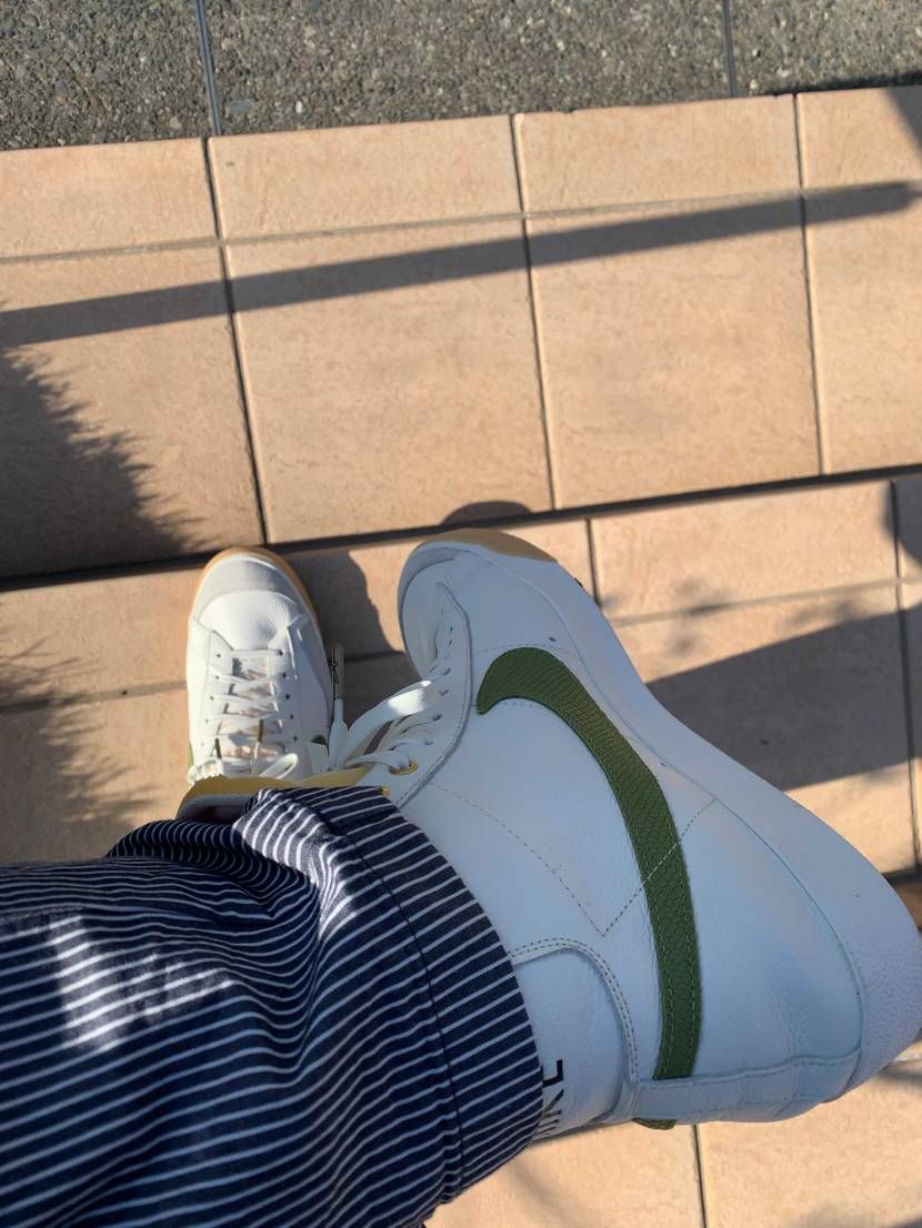 ブレーザースネークスキン。
札幌春らしくなって来た。