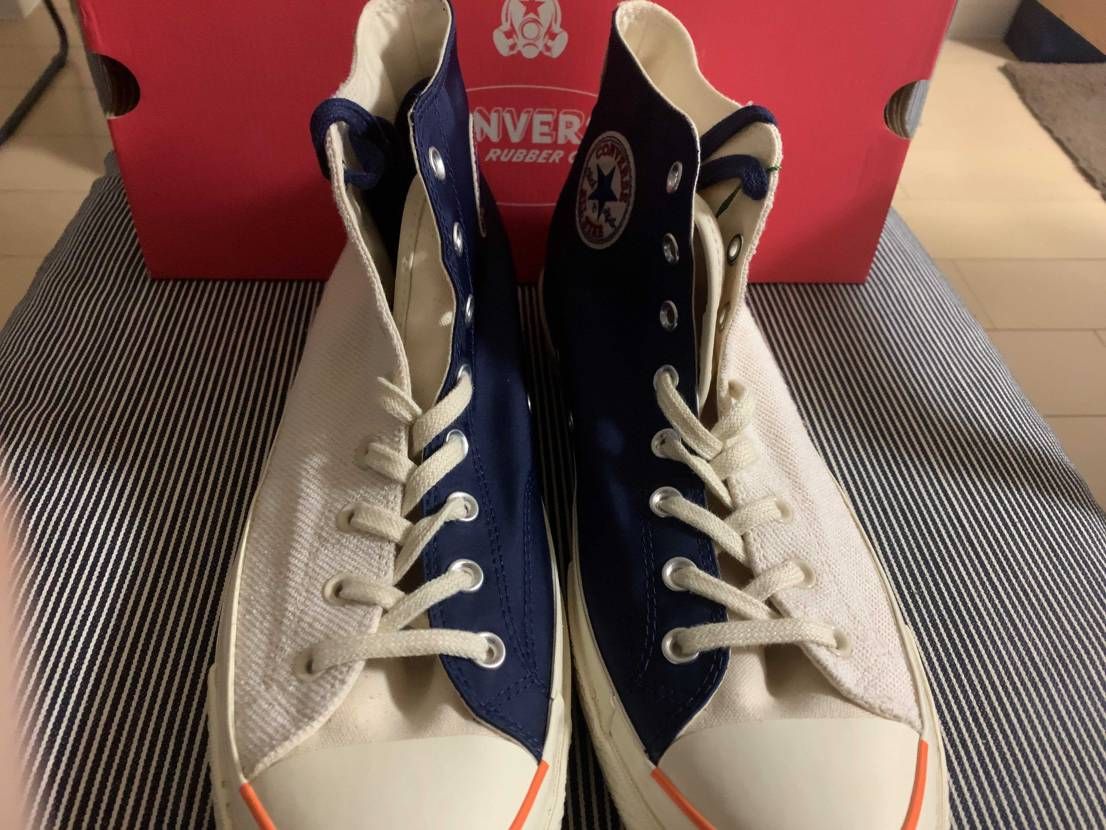 StockXで購入し没収される事なく無事に到着。
Foot