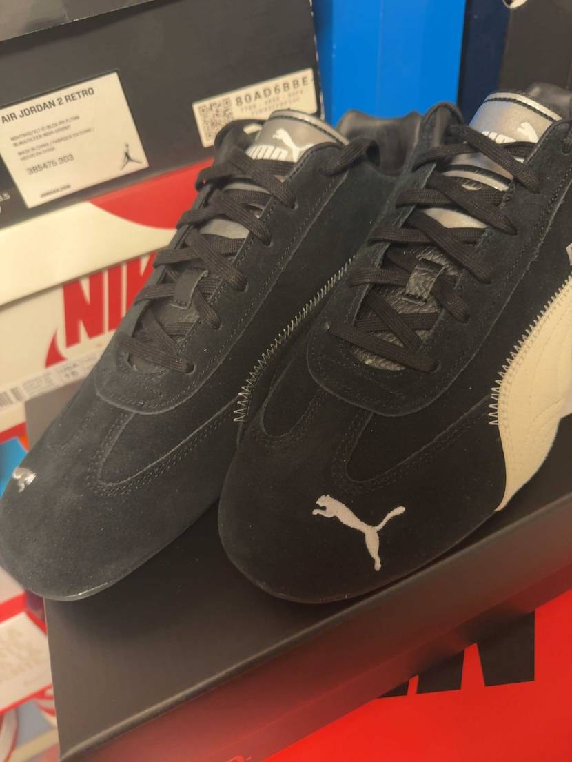 初speedcat。
履きやすくて良い👞ですねー。