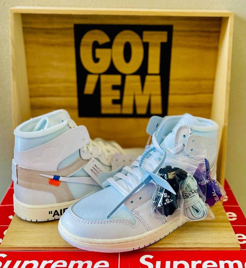 V.AA.公式当選組割高と思ったけどかっこいいからもう良いや。