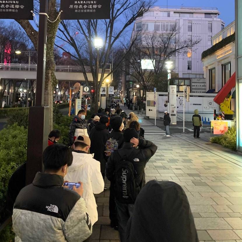 2時間並んで
30番以内がアタリです。
ハズレです。